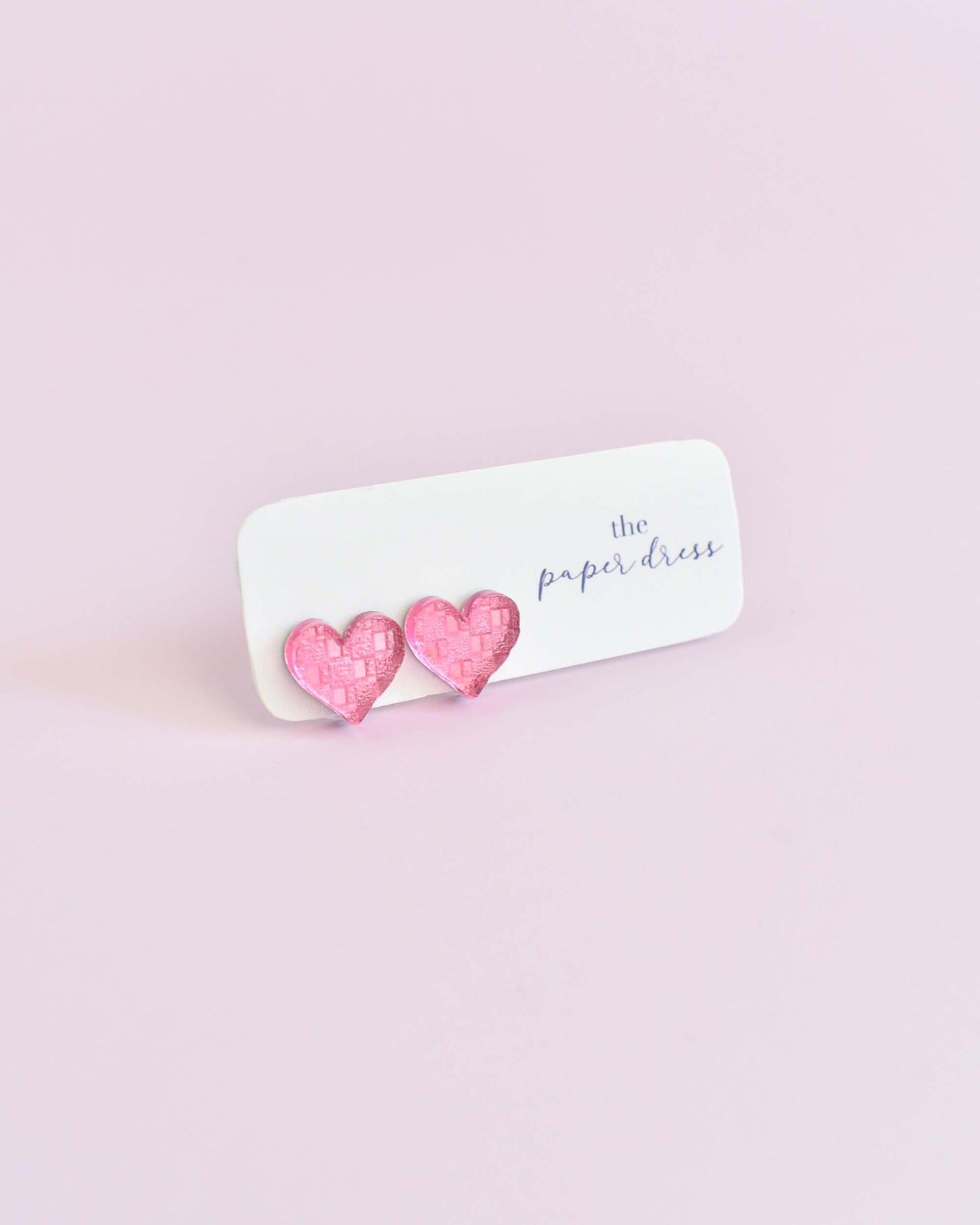 HEART CHECKER STUD EARRINGS